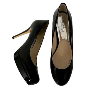 Michael Kors Ionna Pump